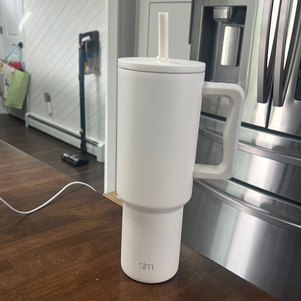 Simple Modern 40oz Trek Tumbler